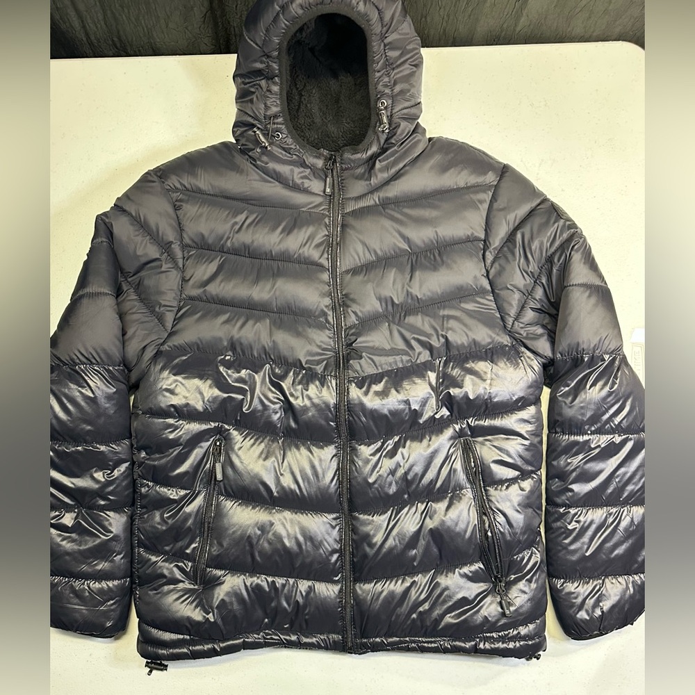 Avalanche Outdoor Supply Co Mens Black Sherpa Lined Hooded Puffer Jacket Large